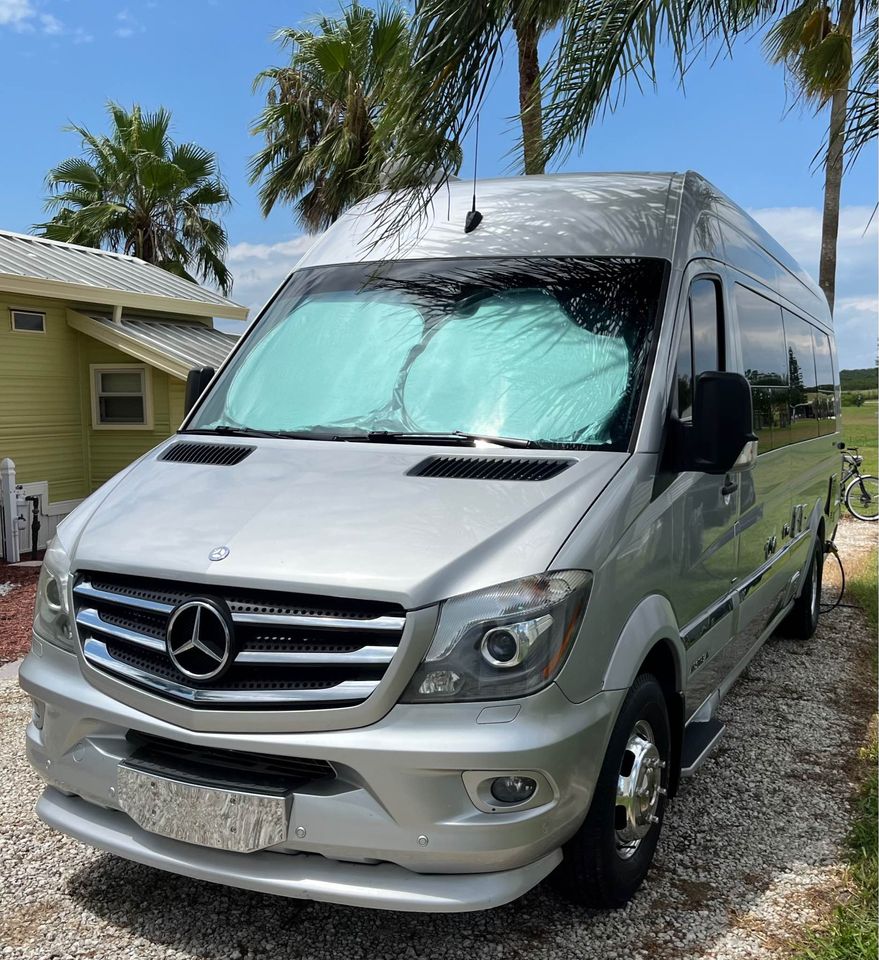 2015 Mercedes-Benz Airstream Interstate Lounge Ext